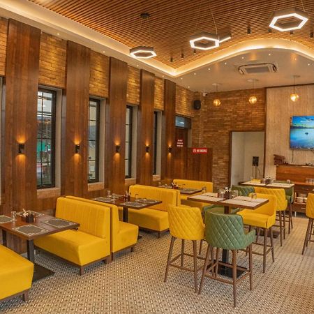 Hotel Seven Oaks Navi Mumbai Luaran gambar