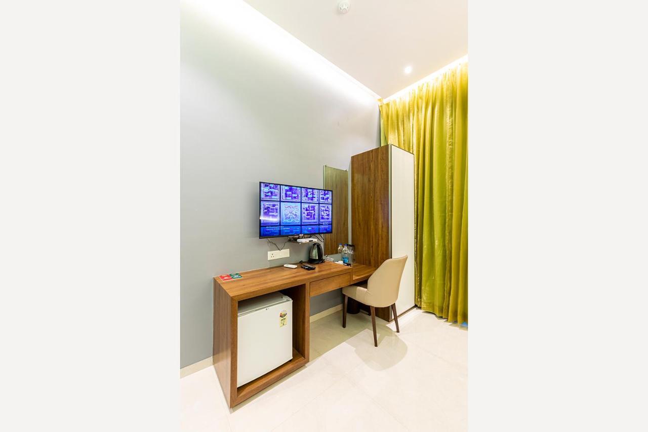 Hotel Seven Oaks Navi Mumbai Luaran gambar